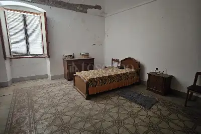 Casa Indipendente in vendita, Via Roma, Osilo