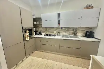 Casa in vendita, Via Leonardo di Capua, Avellino