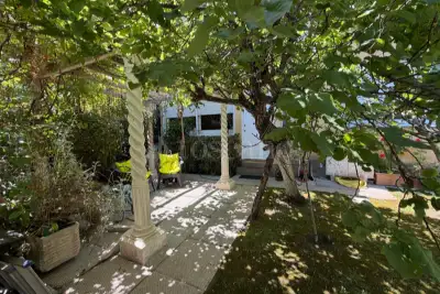 Villa Plurifamiliare in vendita, Viale Alessandro Magno, Roma
