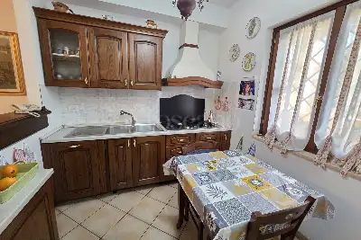 Villino a Schiera in vendita, Via Sesto San Giovanni, Roma