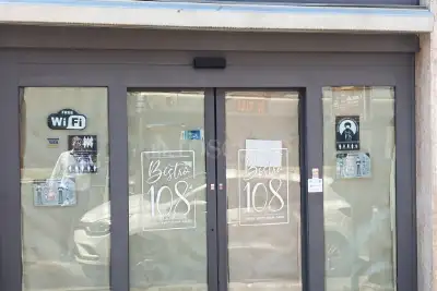 Negozio in affitto, Via Barberini, Roma