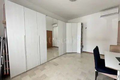 Casa in vendita, Via Mar Nero, Milano