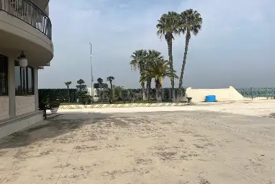 Capannone in vendita, Strada Statale 16 Adriatica, Cerignola