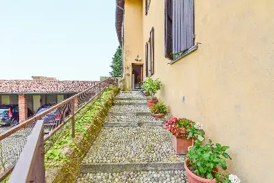 Casa Indipendente in vendita, Via San Vincenzo, Cantù