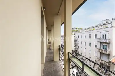 Casa in affitto, Via Uberto Visconti di Modrone, Milano