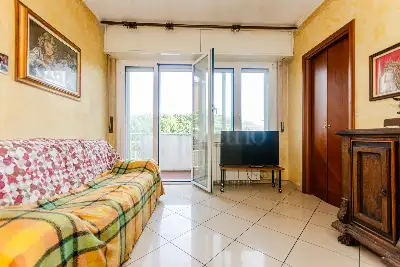 Casa in vendita, Via Cimabue, Milano