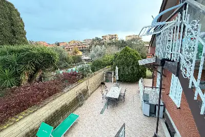 Villa Bifamiliare in vendita, Via Giulio Diena, Roma