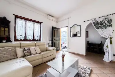 Casa Indipendente in vendita, Via Caravaggio 9, Olbia, Olbia