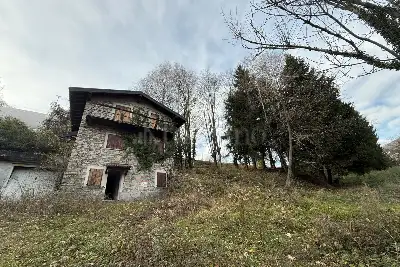 Villa in vendita, Via Cerano, Centro Valle Intelvi