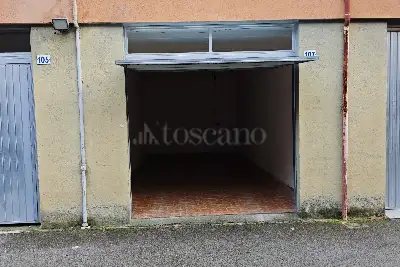 Magazzino in vendita, Via Buozzi, Siena