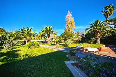 Villa Plurifamiliare in vendita, Via Tespi, Roma