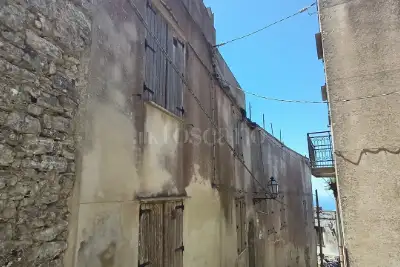 Casa in vendita, Via Chiaramonte, Erice