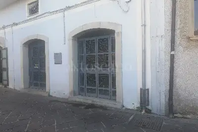 Negozio in vendita, PIAZZA PLEBISCITO, Picerno