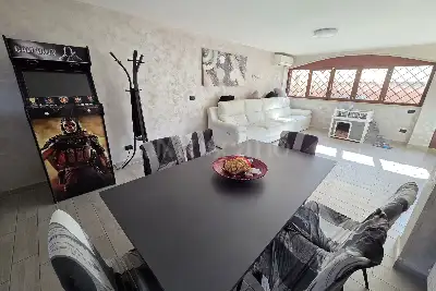 Villa Plurifamiliare in vendita, Via Giuseppe Dechelette, Roma