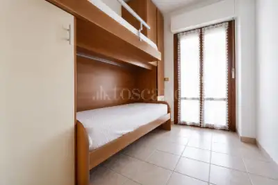 Casa in vendita, Via Caprera, Alba Adriatica