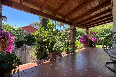 Villa Plurifamiliare in vendita, Via Aristotile Fioravanti, Roma