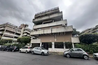Casa in vendita, Via Umberto Saba, Roma