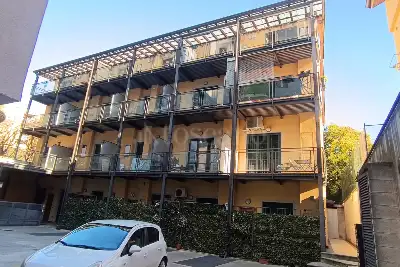 Ufficio in vendita, Viale Certosa, Milano