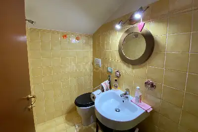 Villino a Schiera in vendita, Via Lidia Bianchi, Roma