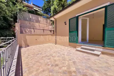 Casa Indipendente in vendita, Via Gorlago, Roma
