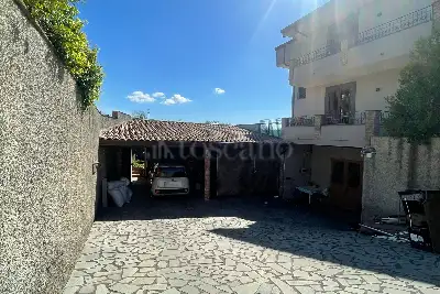 Villa in vendita, Via Indipendenza, Mascalucia