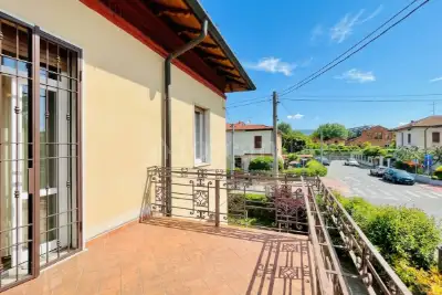 Villa Bifamiliare in vendita, Quartiere I Maggio, Brescia