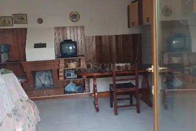 Magazzino in vendita, Salita Roma, Viggiano (pz), Viggiano