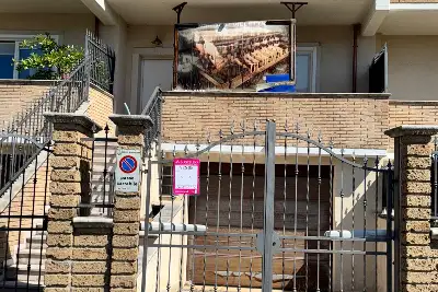 Villino a Schiera in vendita, Via dei Tulipani, Avezzano