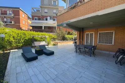 Casa in vendita, Piazza dei Canotti, Roma