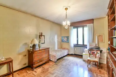 Villa in vendita, Via Manfredini, Cadorago