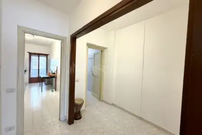 Casa in vendita, Via Tuscolana, Roma