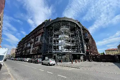 Casa in vendita, Via Cosenz , Milano