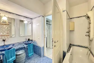 Casa in vendita, Località Marinoni, Peschiera del Garda