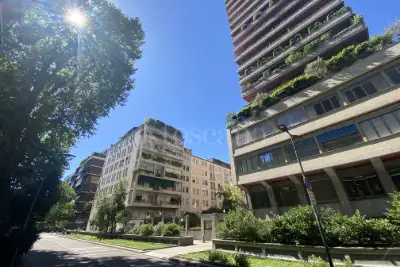 Casa in vendita, Via Pietro Mascagni, Milano