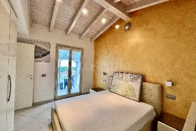 Villa in vendita, Via Gaslago, Soiano del Lago