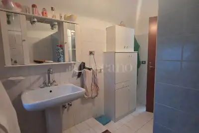 Casa in vendita, Via Degli Uliveti 34, Loreto Aprutino