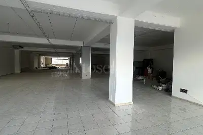 Negozio in affitto, Via Tiburtina Valeria, Avezzano