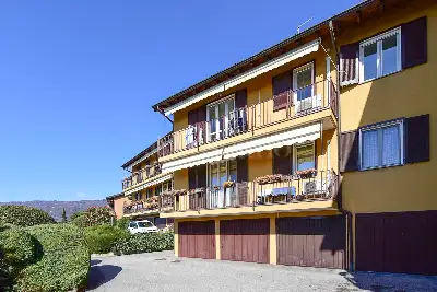 Casa in vendita, Via M. Buonarroti, Erba