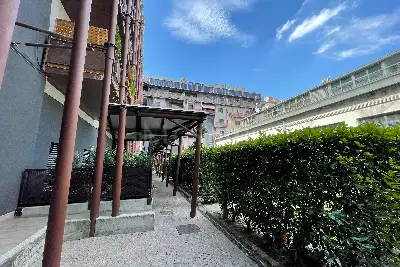 Casa in vendita, Via Cosenz , Milano