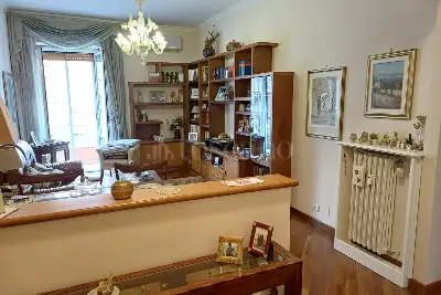 Casa in vendita, Viale Telese, Roma