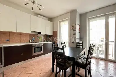 Casa in affitto, Via del Pettirosso, Milano