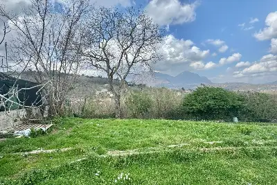 Casa Indipendente in vendita, Contrada Cesine, Avellino