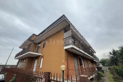 Casa in vendita, Via Martiri Dairaghesi della Liberazionale, Dairago