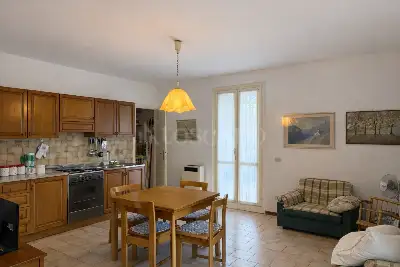 Casa in vendita, Via 10 Giornate, Soiano del Lago