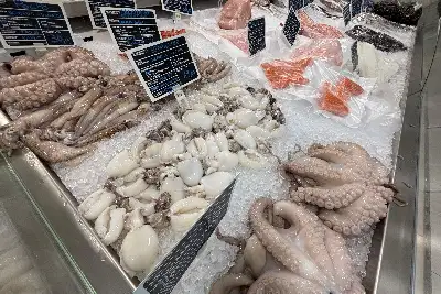 Negozio in vendita, Piazza San Francesco, Bollate