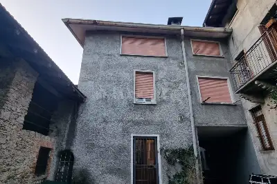 Casa in vendita, Vicolo del Torchio, Castello Cabiaglio