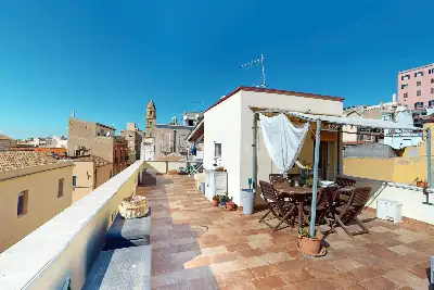 Casa in vendita, Via dei Pisani, Cagliari