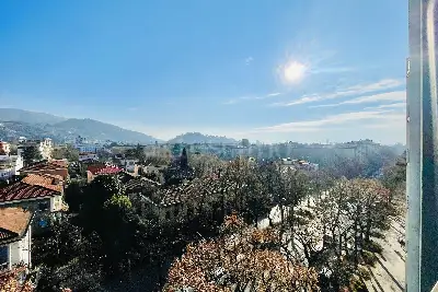 Casa in vendita, Via Vittorio Veneto, Brescia
