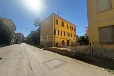 Casa in vendita, Via Antonio Peretti, Modena