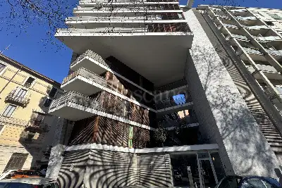 Box in vendita, Viale Certosa, Milano